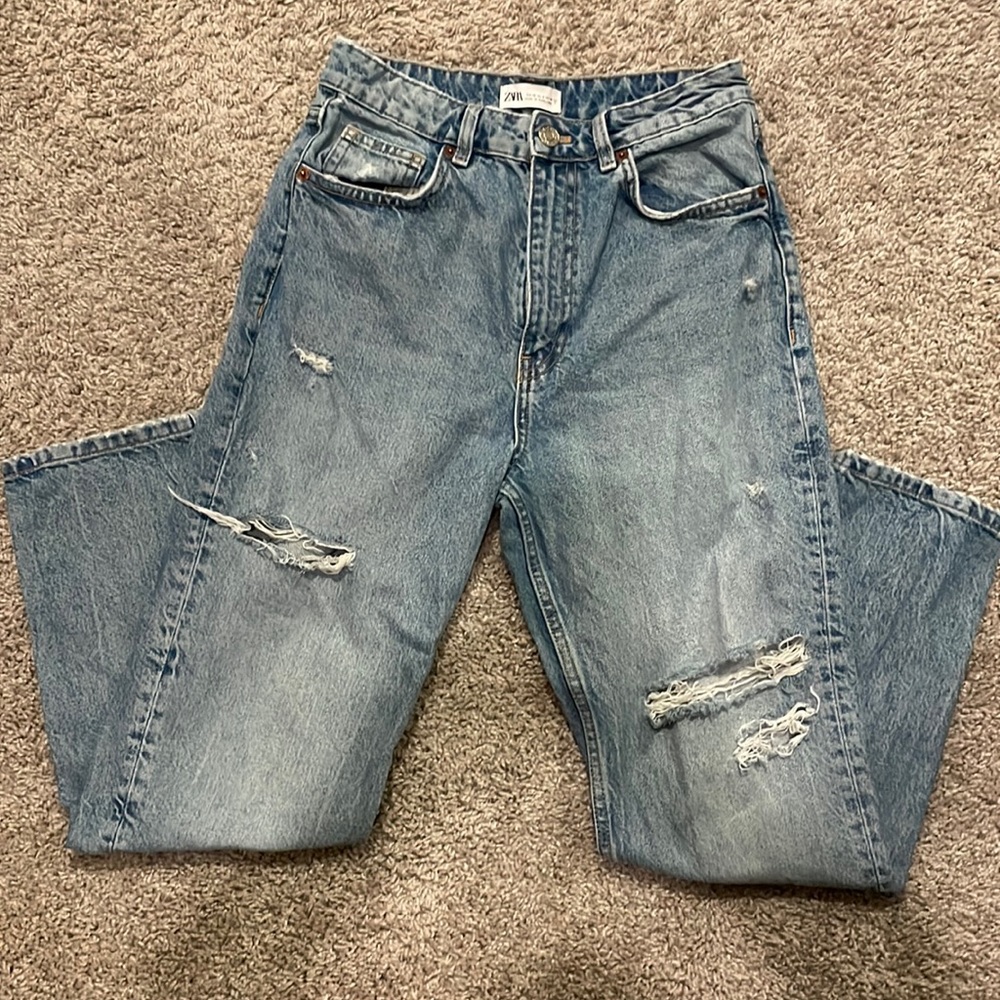 Zara High Waisted Mom Jeans